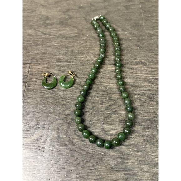 Estate Jewelry - Beautiful Vintage Green Jade Beaded Necklace And 14KT Earrings Hoops